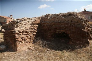 Aksaray Üniversitesi ve Kültür ve Turizm Bakanlığı adına yürütülen, Üniversitemiz Fen Edebiyat Fakültesi Arkeoloji Bölümü Öğretim Üyesi Prof. Dr. Osman Doğanay Başkanlığındaki Tyana Kazısı Ulusal ve Uluslararası Basında